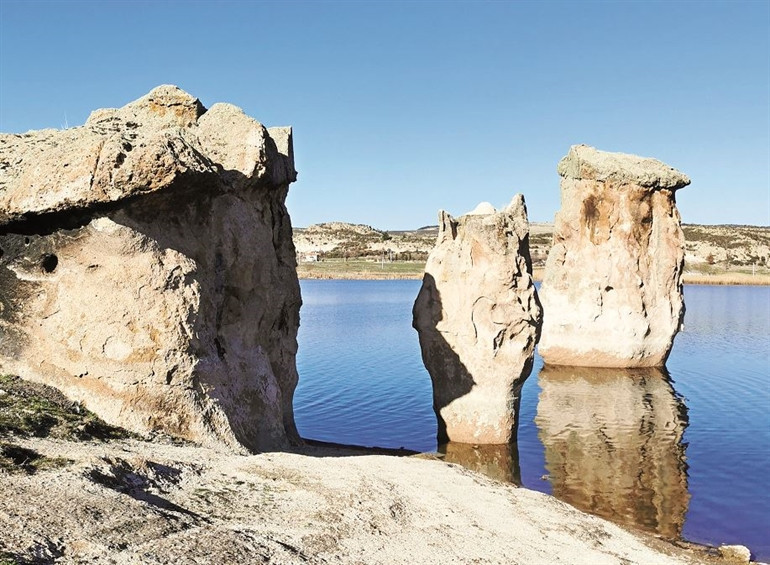 Suyunda şifa, tarihinde zafer var: Afyonkarahisar