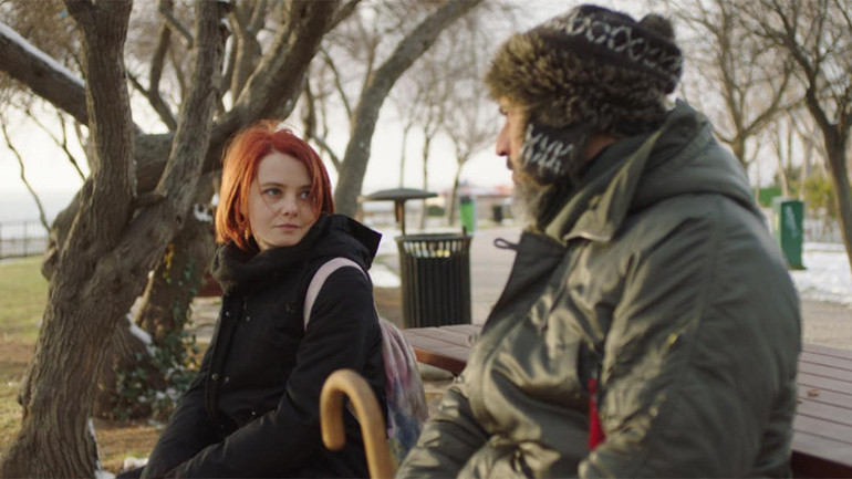 Hekimoğlu “kadına şiddete karşı”