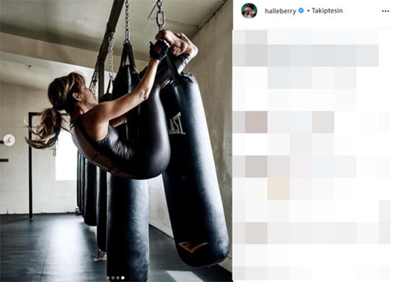 Aynaya baka baka kas geliştiriyor: İstediğini giymek kolay mı