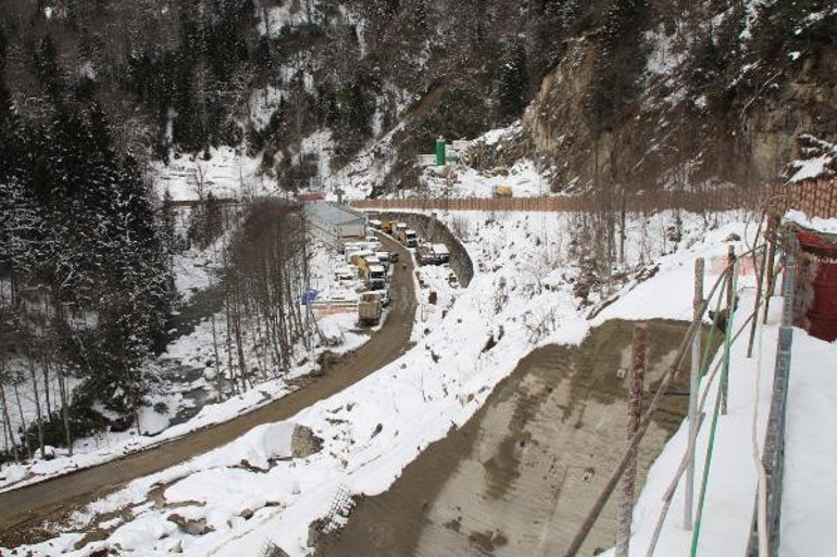 Ayder Yaylasında otopark inşaatı Dağın içinde olacak, dışarıdan görünmeyecek