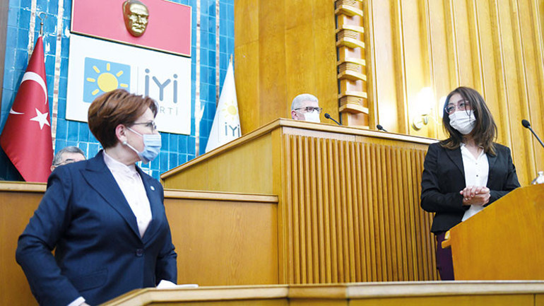 Akşener: ‘İYİ Parti fezlekelere gözü kapalı el kaldırmaz’