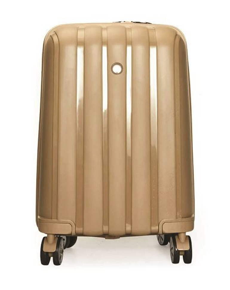 Her yolculuğa farklı valiz