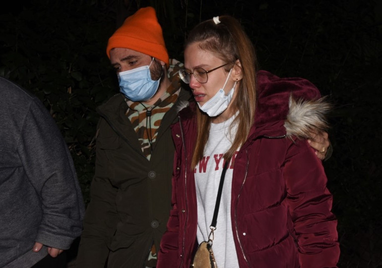 Rasim Öztekinin vefat haberini alan Ceyhun Fersoy ve eşi Begüm Öner gözyaşlarına boğuldu