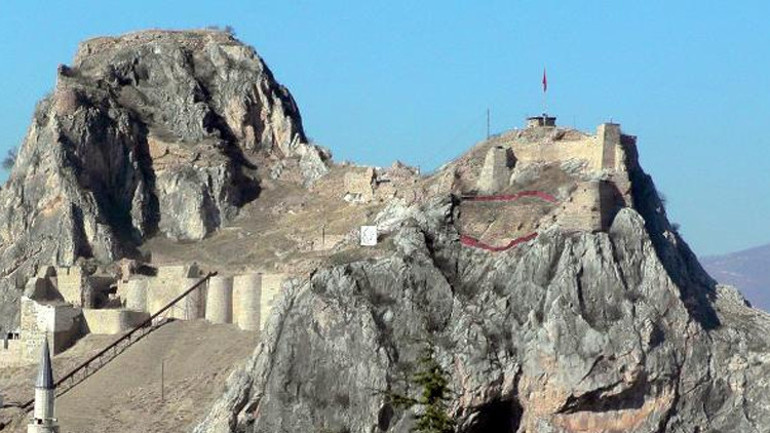 Kont Drakulanın esir tutulduğu tarihi Tokat Kalesine restorasyon