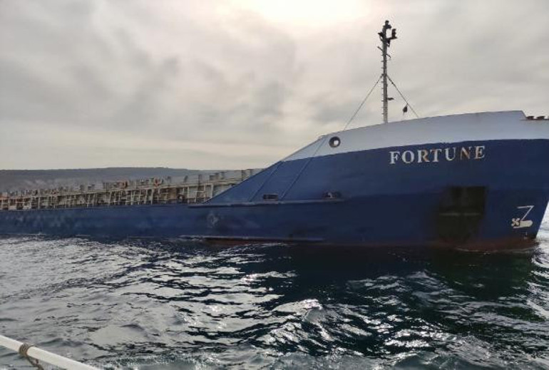 Şile açıklarında gemi arıza yaptı Mahsur kalan 9 kişi kurtarıldı