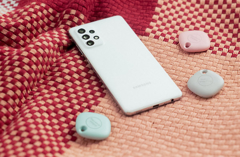 Samsung Galaxy A52 ve Galaxy A72 tanıtıldı