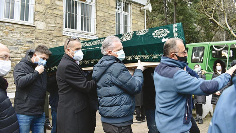 Seçkin Türesay’a veda