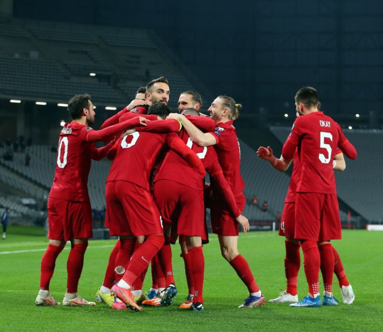 Türkiye - Letonya maçının kırılma anı Herkes bunu konuşuyor, 97 yıllık hasret...