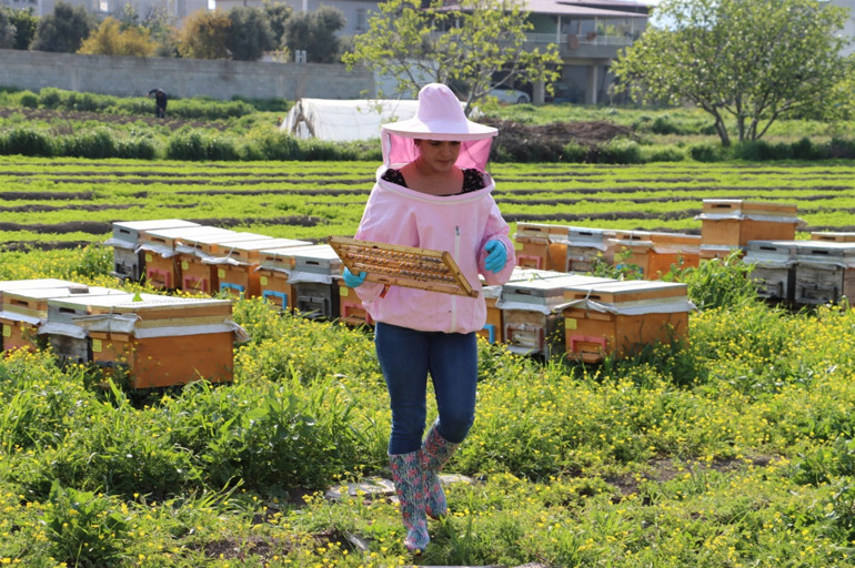 Satranç antrenörüydü... Çocukları için başladı Şimdi talebe yetişmeye çalışıyor