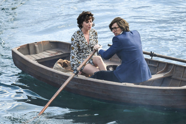 Telli duvaklı gelin oldu