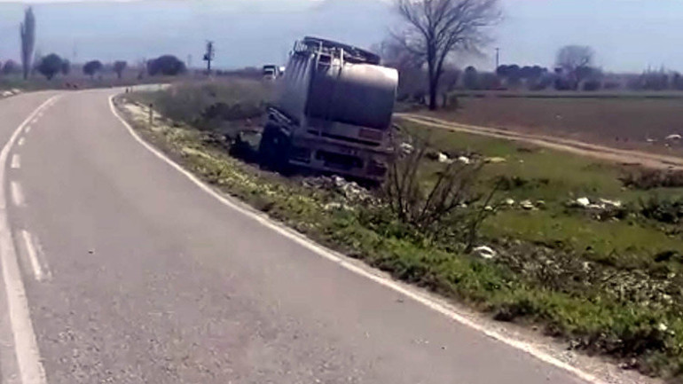 İzmirde korkunç kaza Çok sayıda ölü ve yaralı var