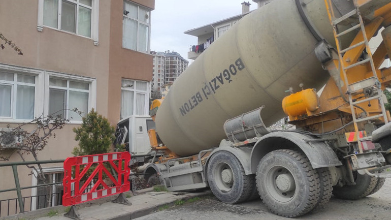 Beşiktaşta korku dolu anlar Olay yerine ekipler sevk edildi