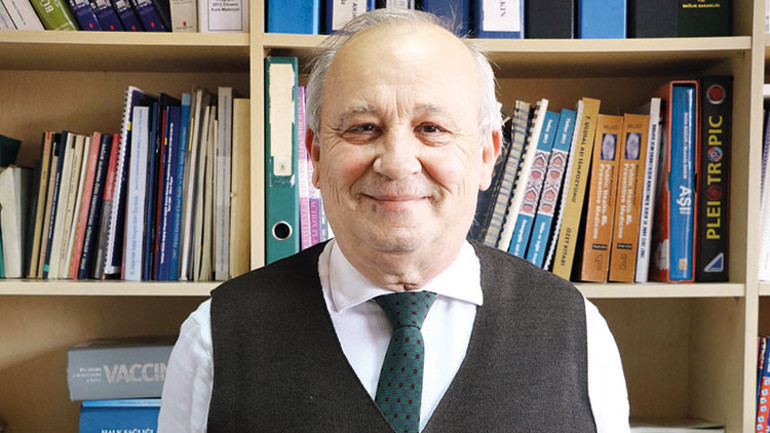 BioNTechin koronavirüs aşısında 1 doz tartışması.. 57 milyon kişi korunabilir