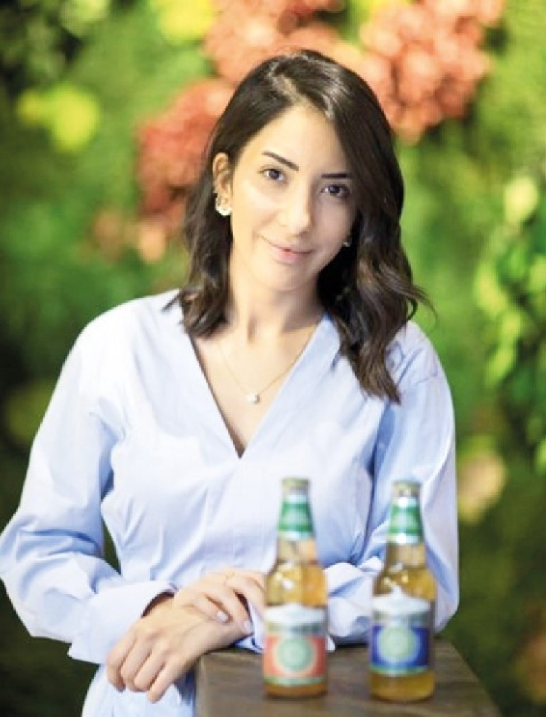 Özge Gürel İtalya yolcusu