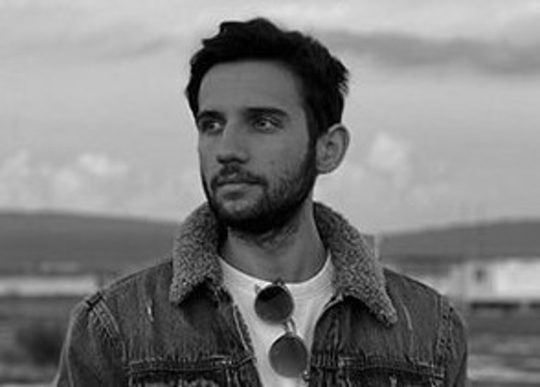 Tesla kazalarının sorumlusu otopilot mu dikkatsiz sürücüler mi