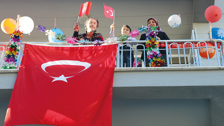 Her yer bayram