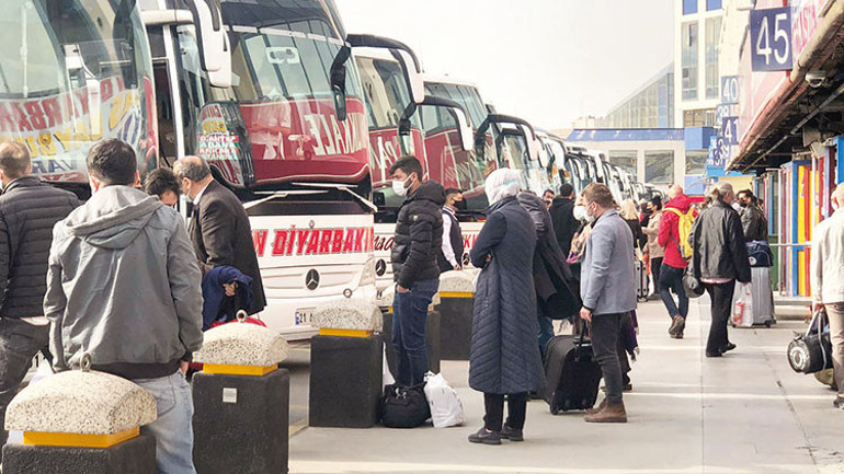 Tam kapanma göçü başladı... Yasak öncesi büyük kaçış
