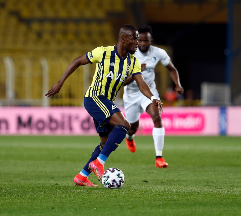 Son Dakika: Fenerbahçede Emre Belözoğlunun kafasındaki futbol oturuyor O kaliteye sahip değil, hepsi gönderilecek...