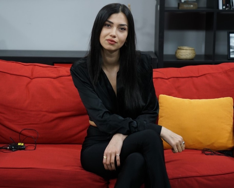 Aleyna Solaker: Aşkın geçici olduğuna inanıyorum