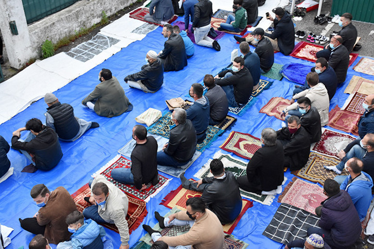 Avrupa’da bayram coşkusu