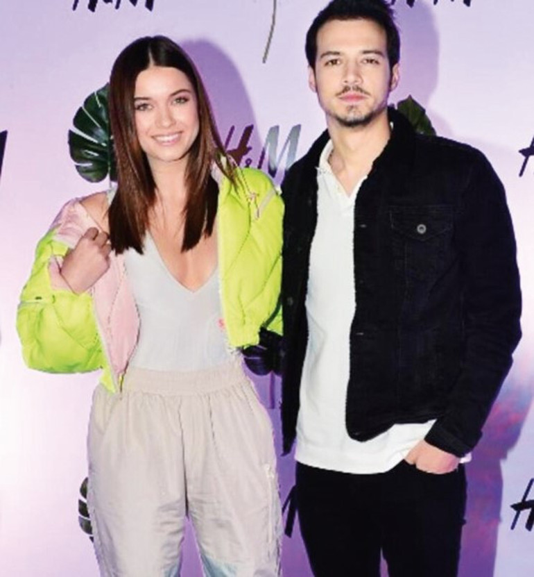 Afra Saraçoğlu ve Mert Yazıcıoğlu, Uskumruköye taşındı