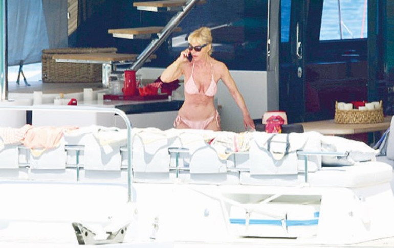 Aziz Yıldırım, Yalıkavak’taki evini kızlarına bıraktı