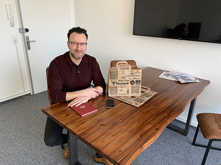 Örnek Türk girişimciden çevre dostu, kâğıttan çanta