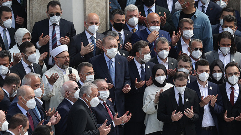 Son dakika haberi... Taksim Camii açıldı... Cumhurbaşkanı Erdoğan: Burası İstanbulun fethine de bir hediyedir..