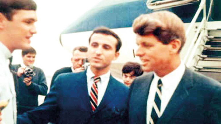 Doğar doğmaz mesai başı yapmışım