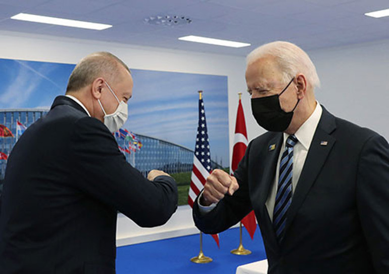 Son dakika... Cumhurbaşkanı Erdoğandan Biden görüşmesi sonrası ilk açıklama Yararlı ve samimi bir görüşme oldu