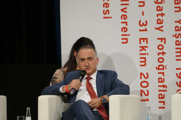 Essen’de ‘Biz buralıyız’ sergisi