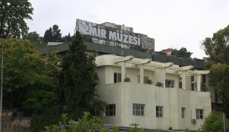 İzmir Müze Müdürlüğü’nde yolsuzluk iddialarına inceleme Ot temizliği yapılmış