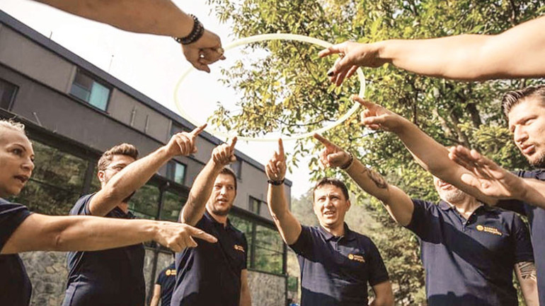 200 bin kişiden 100 milyon dolar topladılar iddiası... ‘Kokoreççi Ramazan’ 2 milyon TL kaptırdı