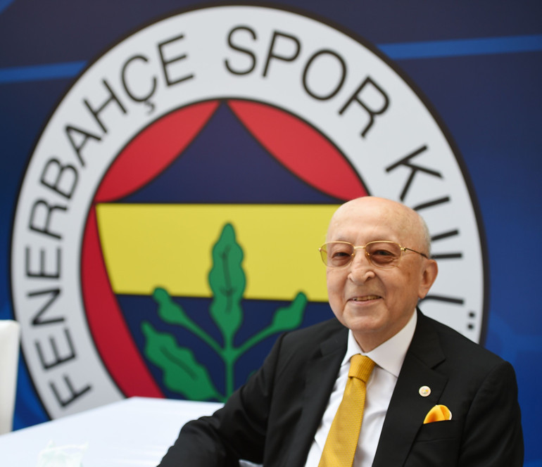 Son Dakika: Fenerbahçede kongre günü  Ali Koç tek aday... Aziz Yıldırım için ihraç istemi...