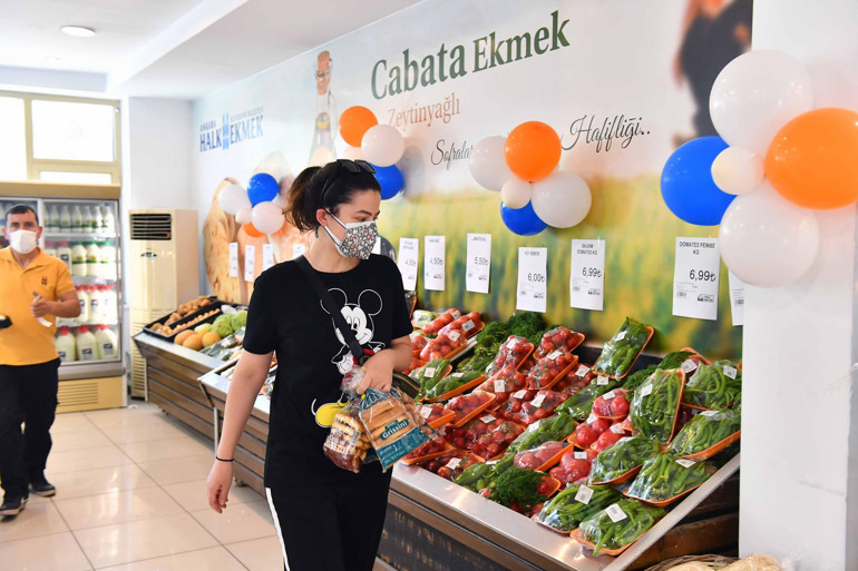 Arıcılık Akademisi’nde eğitimler devam ediyor