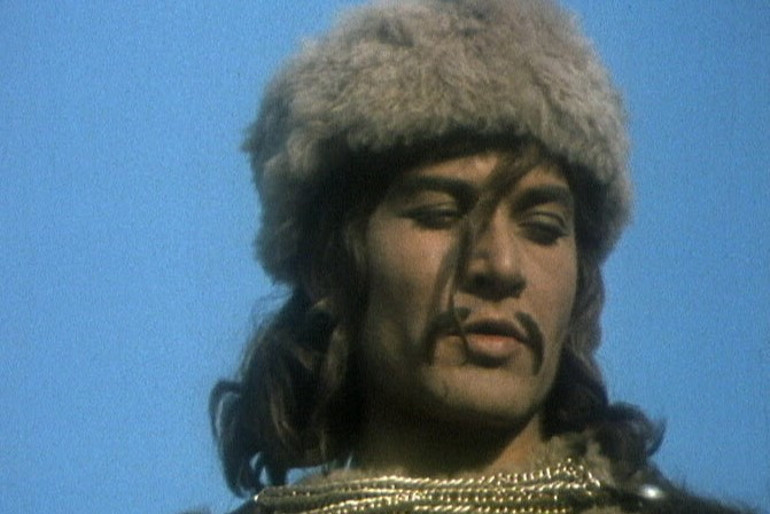 Harika Uygur, Kartal Tibeti anlattı: Eve yiyecek alacak paramız yok, ekmeği bölüşüyoruz...