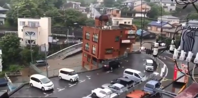 Son dakika: Japonyada heyelan felaketi En az 2 kişi öldü, 20ye yakın kişiden haber alınamıyor