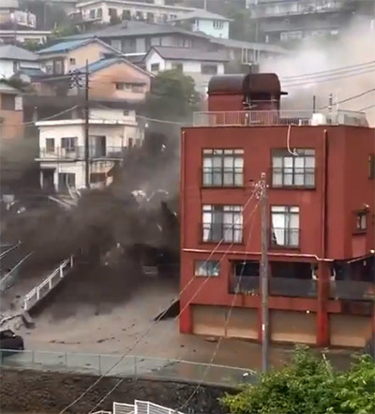 Son dakika: Japonyada heyelan felaketi En az 2 kişi öldü, 20ye yakın kişiden haber alınamıyor