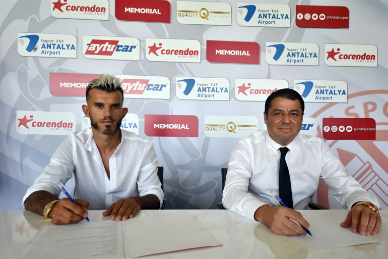 Son dakika transfer haberi: Güray Vural, Antalyasporda