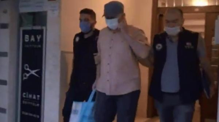 Son dakika... İstanbulda 23 hücre evine operasyon: Firari 19 şüpheli gözaltına alındı