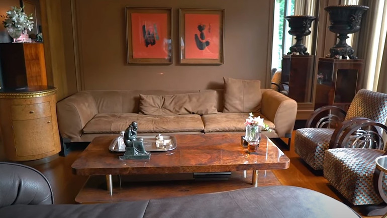 Arda Turan’ın eşi Aslıhan Doğan Turan evinin kapılarını açtı