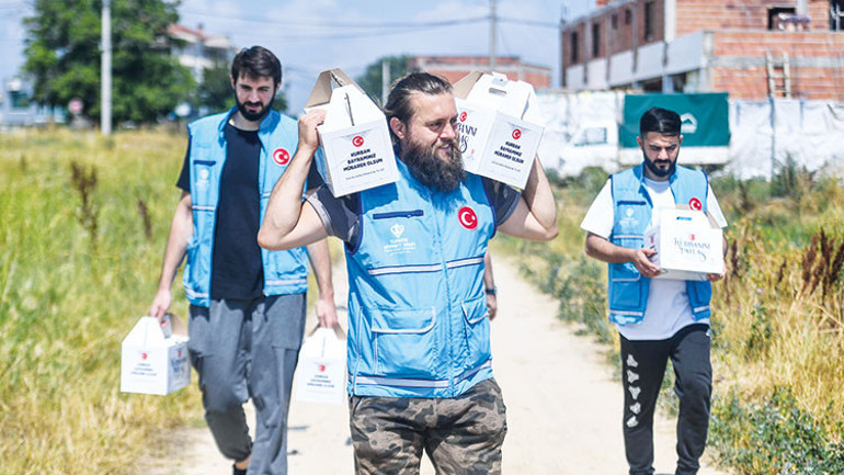 Evlad-ı Fatihan’la gönül köprüsü