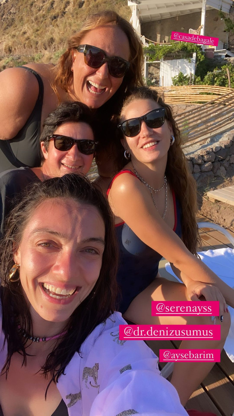 Serenay Sarıkayadan yeni fotoğraf