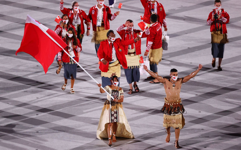 Son dakika: 2020 Tokyo Olimpiyat Oyunları resmen başladı Meşaleyi yakan sürpriz isim...