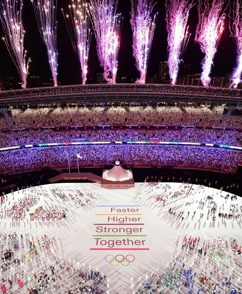 Son dakika: 2020 Tokyo Olimpiyat Oyunları resmen başladı Meşaleyi yakan sürpriz isim...