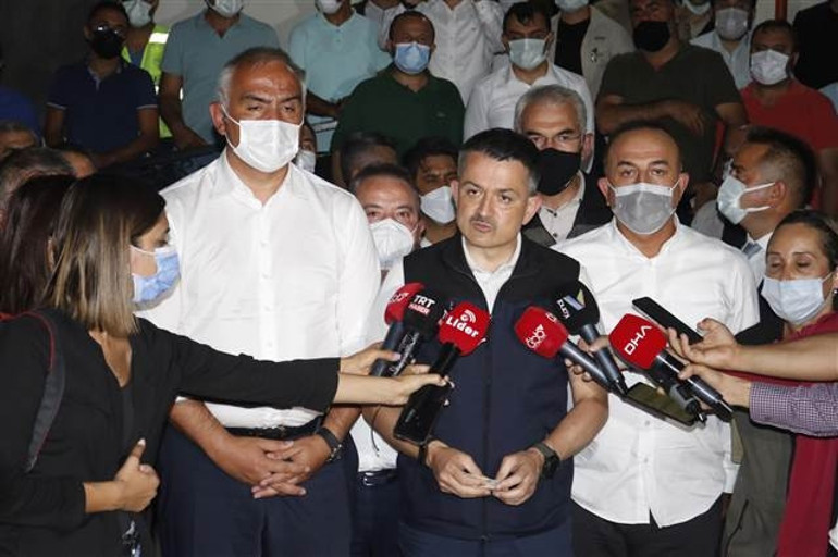 Son dakika: Manavgat yangını kontrol altına alındı 4 farklı noktada yangın... Mahalleler boşaltıldı Dehşet verici görüntüler geliyor