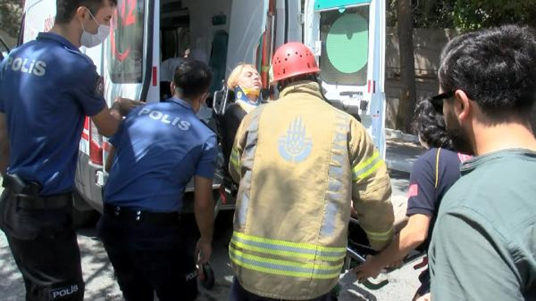 Sarıyerde feci kaza Kafa kafaya çarpıştılar... Yaralılar var