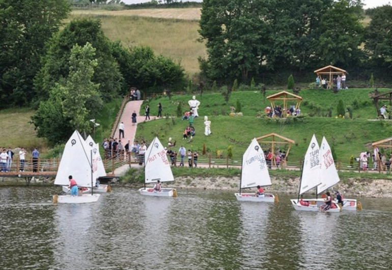 Kuzey’in tepelerindeki nazar boncukları