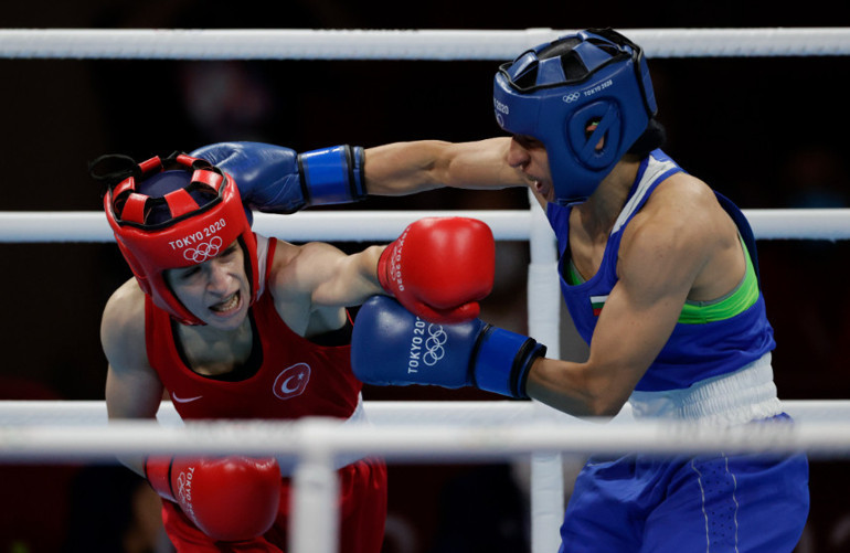 Son Dakika: Tokyo 2020de Busenaz Sürmeneliden altın, Buse Naz Çakıroğlundan gümüş madalya Kadınlar boksta tarih yazdılar...