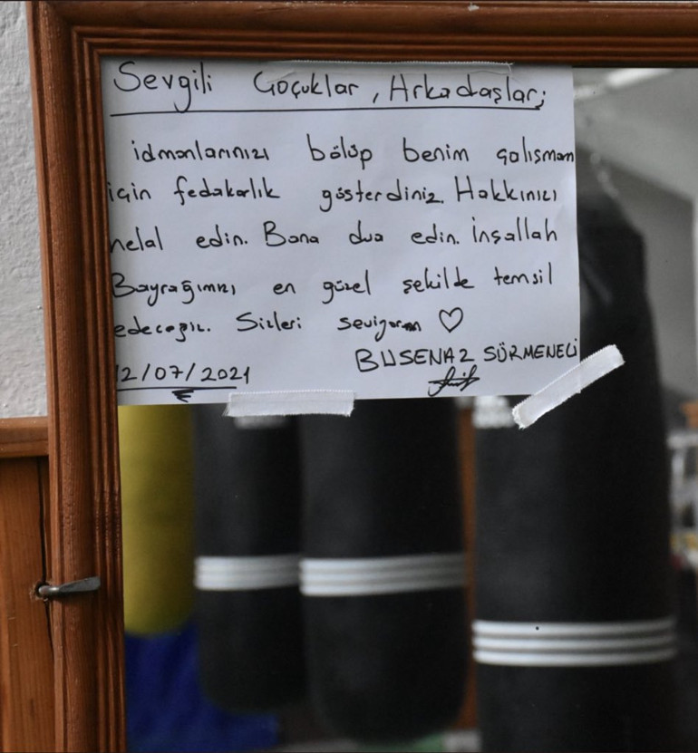 Son Dakika: Busenaz Sürmeneli ve Buse Naz Çakıroğlunun sadece isimleri aynı değil 2013te verilen söz, salon aynasındaki mesaj...